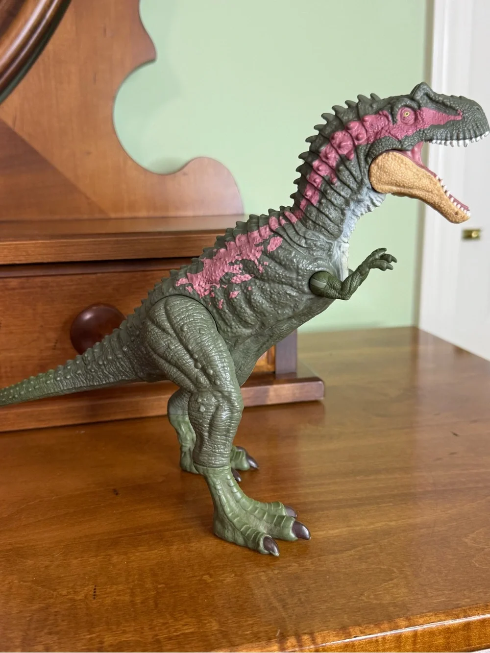 Jurassic World Albertosaurus Camp Cretaceous Massive Biters Dinosaur figure